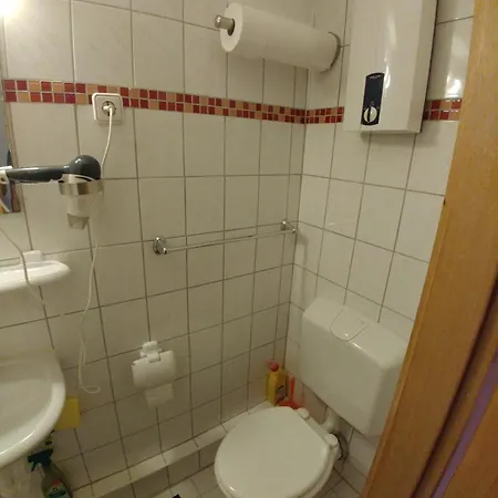 In Ruedesheim Mit Rheinblick, Le * 吕德斯海姆